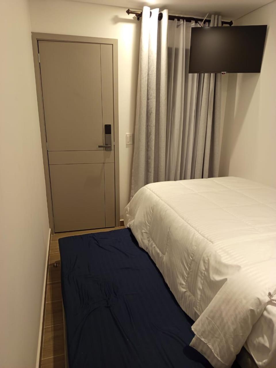 Hotel Saron Богота Екстериор снимка