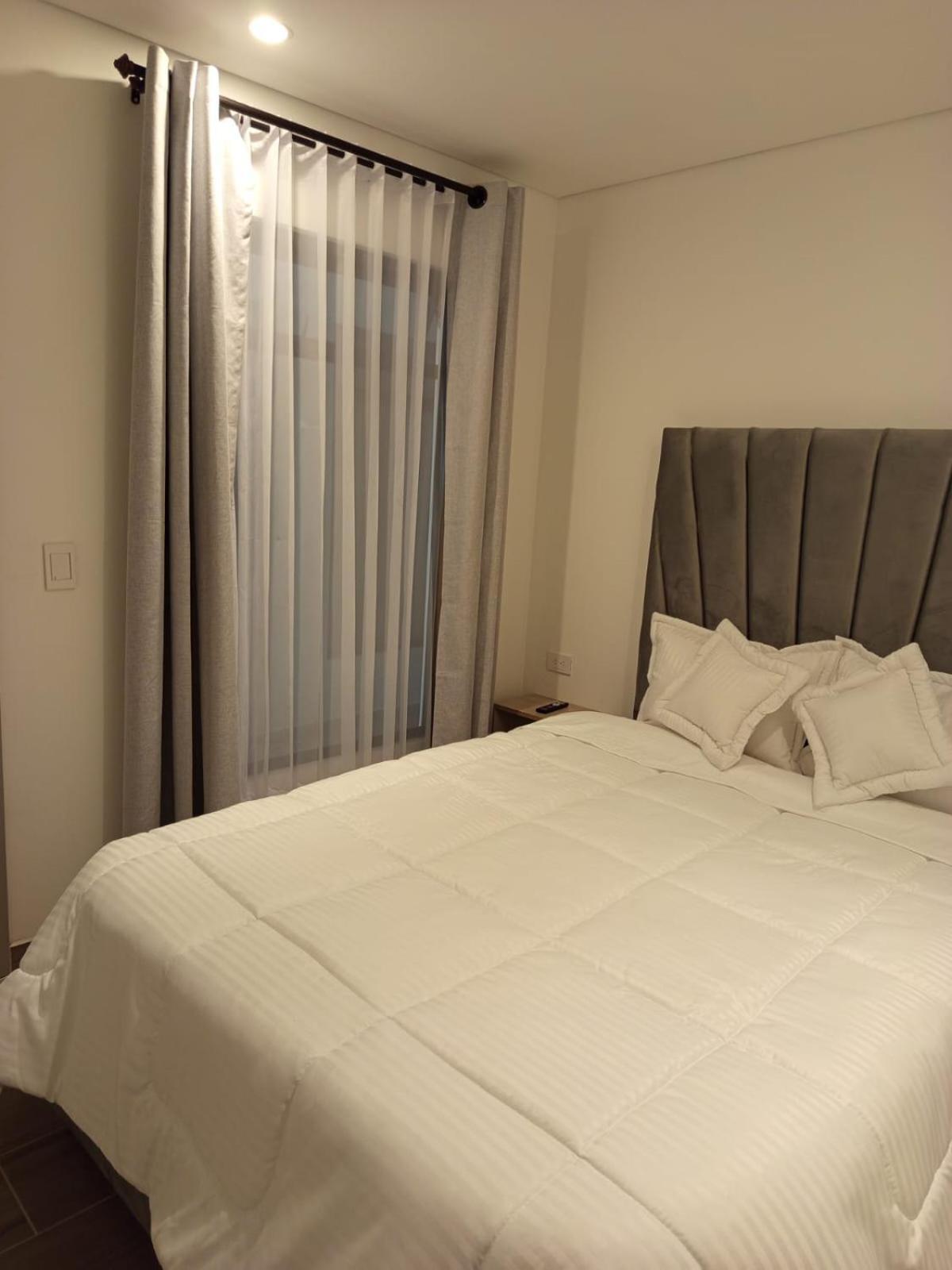 Hotel Saron Богота Екстериор снимка